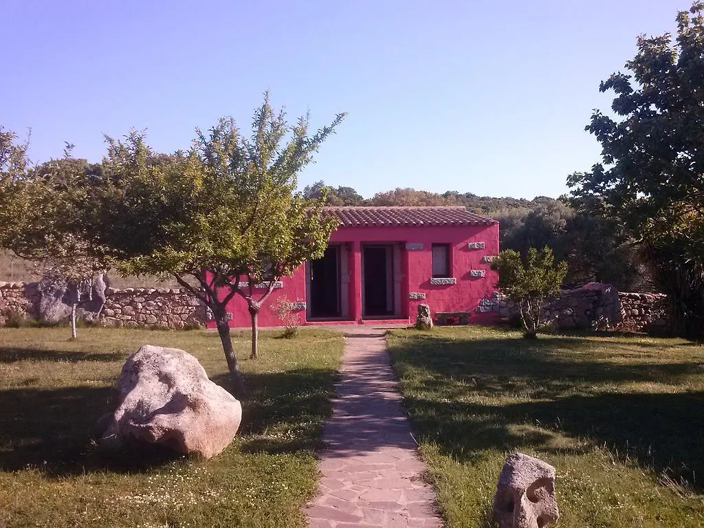 Farm stay Turismo Rurale L'Agliuledda Italy