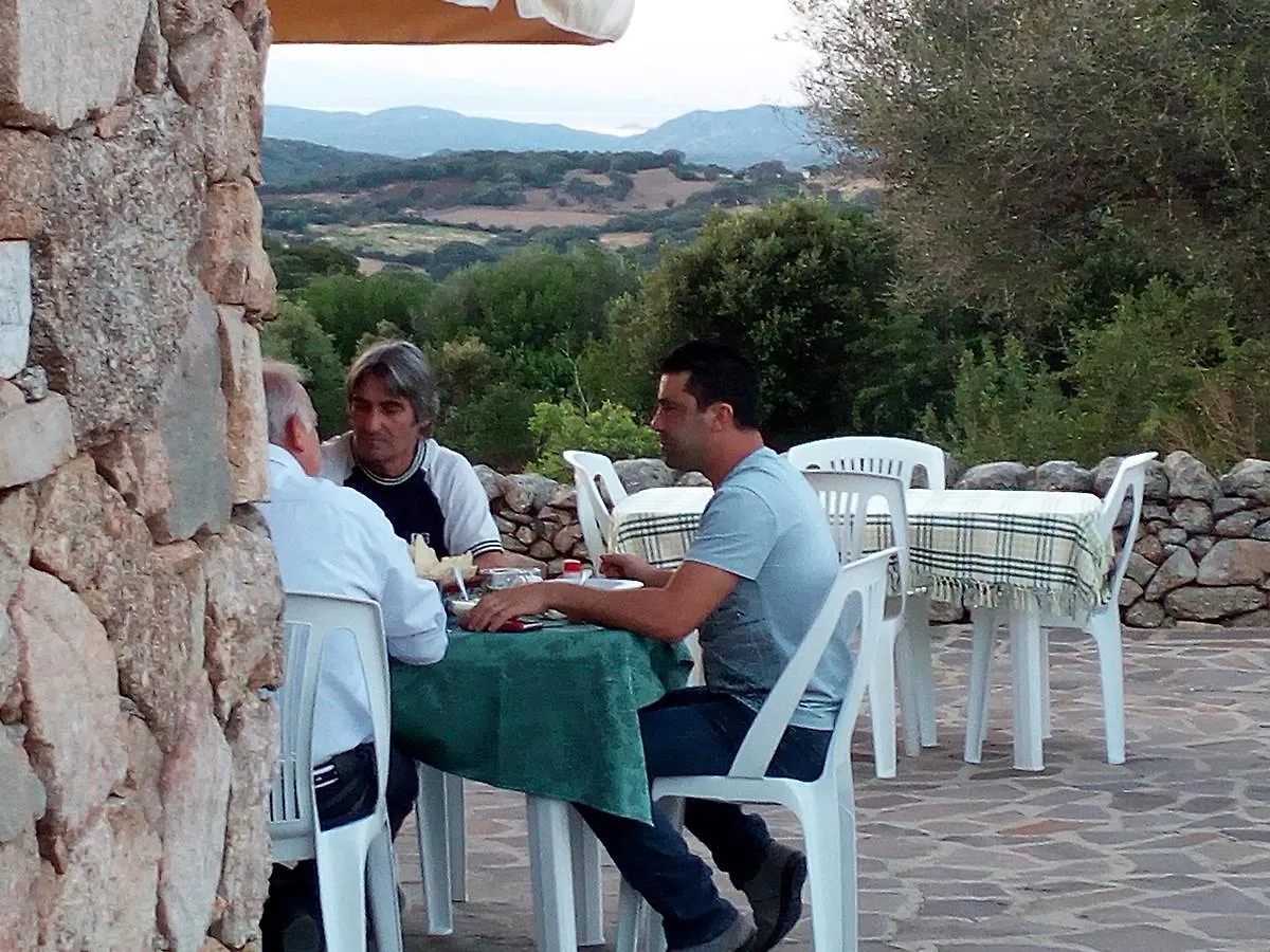Turismo Rurale L'Agliuledda 0*, Sant'Antonio di Gallura Italy
